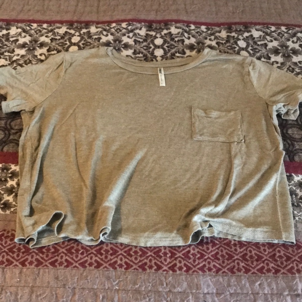 Crop tee